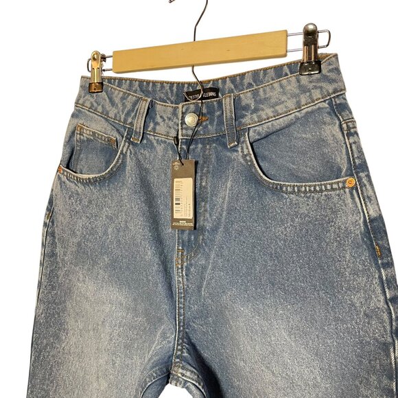 Pretty Little Thing Womens Light Wash High-Waisted Denim Jeans Size 4 NWT - Picture 3 of 6